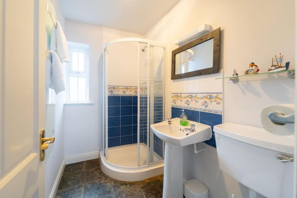 The Haven Dingle, Self Catering Accommodation ภายนอก รูปภาพ