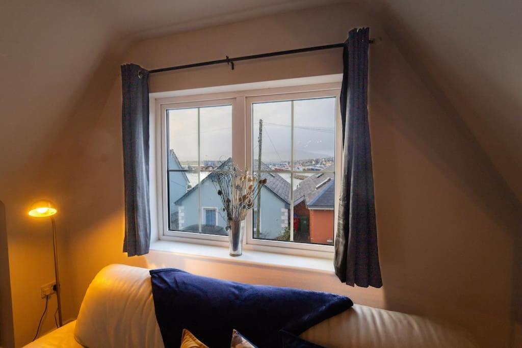 The Haven Dingle, Self Catering Accommodation ภายนอก รูปภาพ