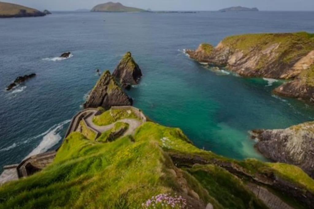 The Haven Dingle, Self Catering Accommodation ภายนอก รูปภาพ