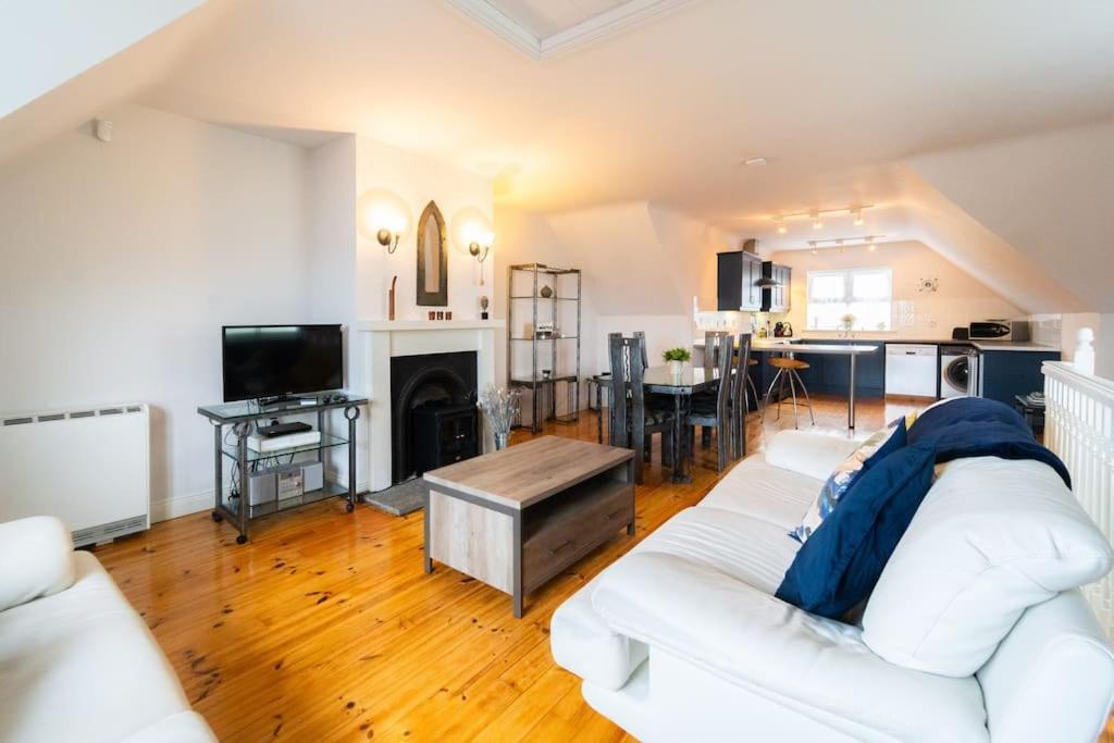 The Haven Dingle, Self Catering Accommodation ภายนอก รูปภาพ