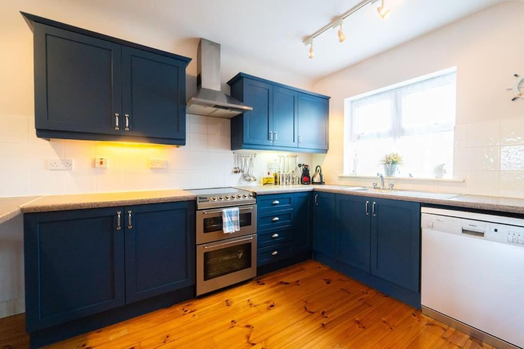 The Haven Dingle, Self Catering Accommodation ภายนอก รูปภาพ